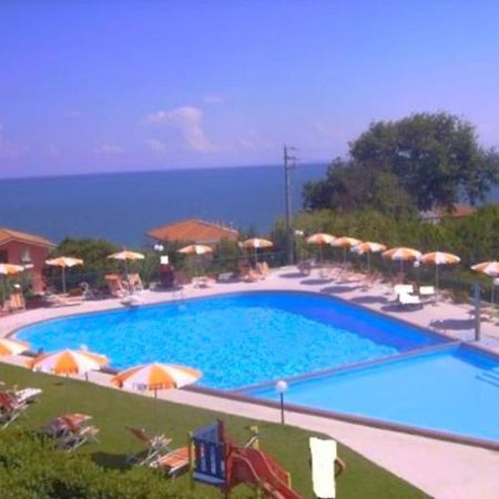 Casa Vacanza “Via Verde” Рока Сан Джовани Екстериор снимка